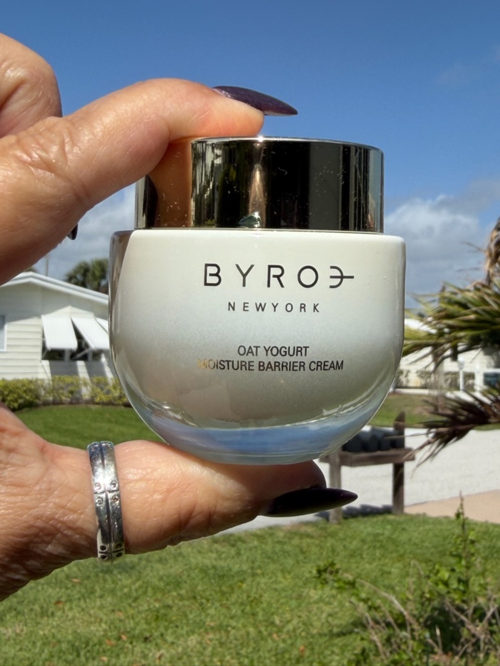 BYROE New York Oat Yogurt Moisture Barrier Cream